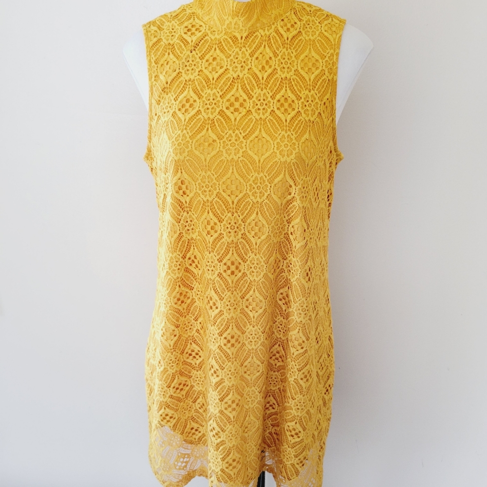 Society Girl mustard lace shift dress size large